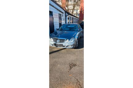 Audi E 500 