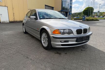BMW 323 Gebrauchtwagen