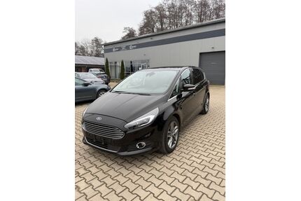 Ford S-Max Gebrauchtwagen