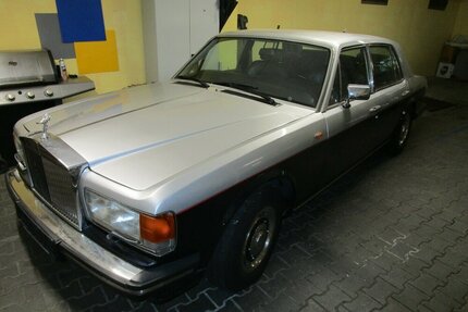 Mercedes-Benz Silver Spirit 