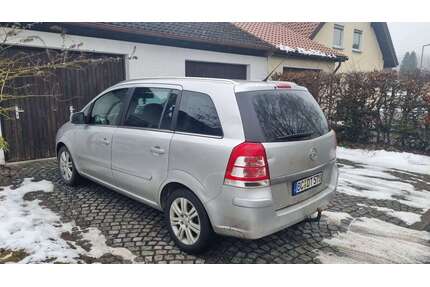 Opel Zafira Gebrauchtwagen