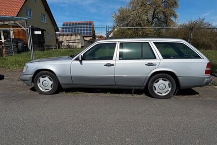 Mercedes-Benz E 200 Gebrauchtwagen