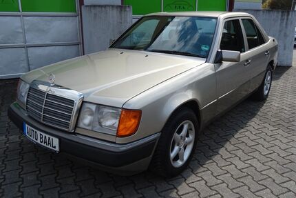 Mercedes-Benz E 230 Gebrauchtwagen