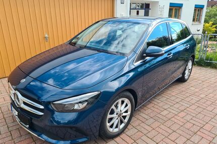 Mercedes-Benz B 220 Gebrauchtwagen
