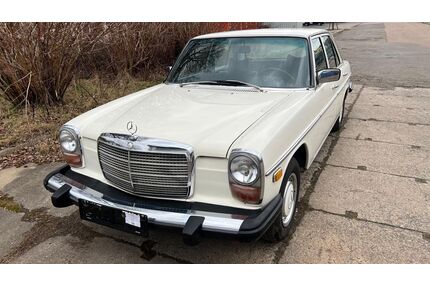 Mercedes-Benz 240 Gebrauchtwagen
