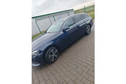 Mercedes-Benz E 200 Gebrauchtwagen