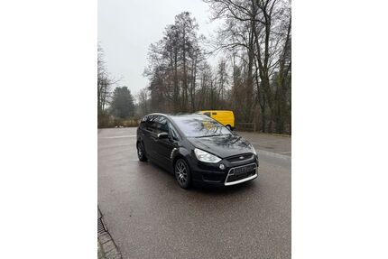 Ford S-Max Gebrauchtwagen