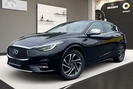 INFINITI Q30 Gebrauchtwagen