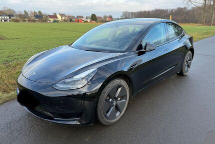 Tesla Model 3 Gebrauchtwagen