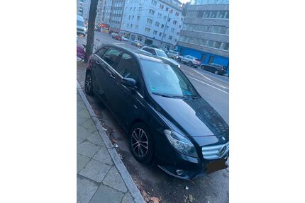 Mercedes-Benz B 200 Gebrauchtwagen