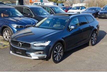 Volvo V90 Cross Country Gebrauchtwagen
