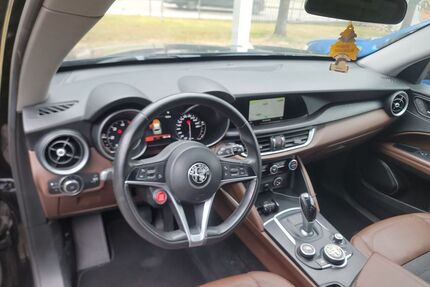 Alfa Romeo Stelvio Gebrauchtwagen