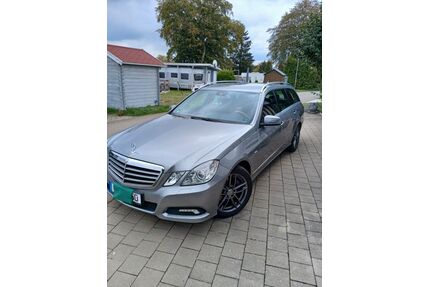 Mercedes-Benz 220 Gebrauchtwagen