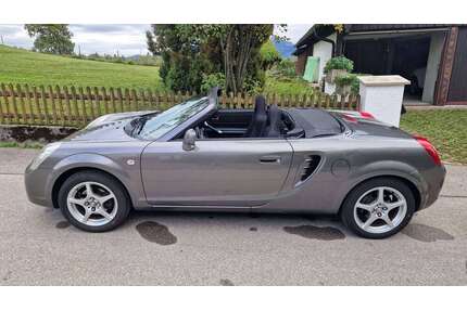 Toyota MR 2 Gebrauchtwagen