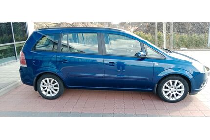 Opel Zafira Gebrauchtwagen
