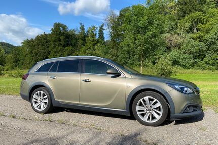 Opel Insignia CT Gebrauchtwagen