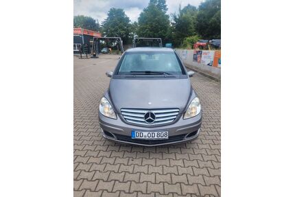 Mercedes-Benz B 200 Gebrauchtwagen