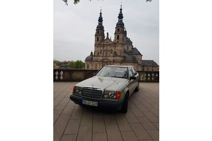 Mercedes-Benz 230 Gebrauchtwagen