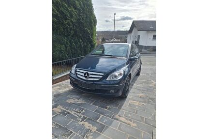 Mercedes-Benz 200 Gebrauchtwagen