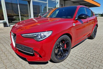 Alfa Romeo Stelvio Quadrifoglio Q4 Gebrauchtwagen