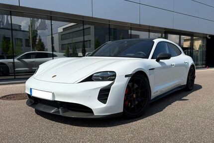 Porsche Taycan Gebrauchtwagen