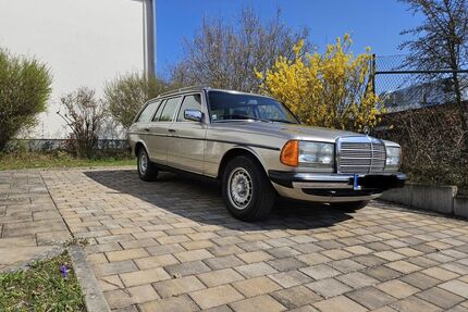 Mercedes-Benz 230 Gebrauchtwagen