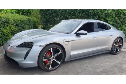 Porsche Taycan Gebrauchtwagen