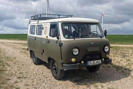 UAZ Buchanka 