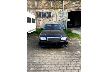 Mercedes-Benz C 180 Gebrauchtwagen
