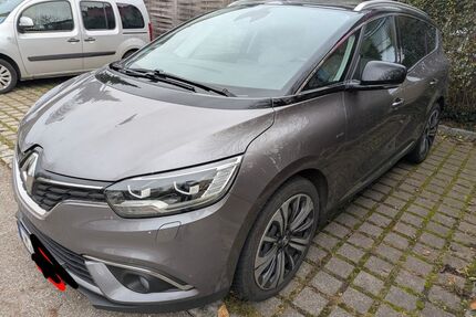 Renault Grand Scenic Gebrauchtwagen