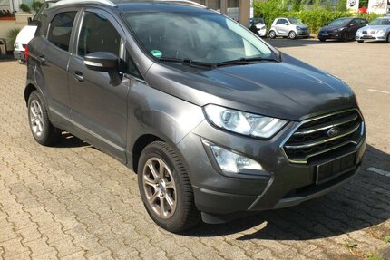 Ford EcoSport TITANIUM LEDER NAVI XENON Zahnriemen neu 