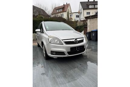 Opel Zafira Gebrauchtwagen