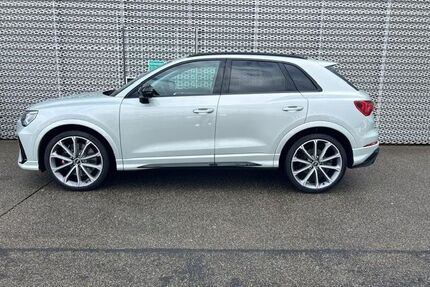 Audi RSQ3 Gebrauchtwagen