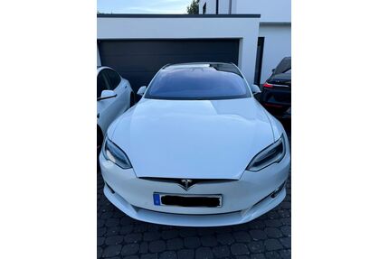 Tesla Model S Gebrauchtwagen