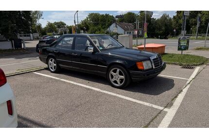 Mercedes-Benz E 260 Gebrauchtwagen