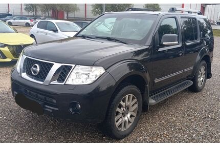 Nissan Pathfinder Gebrauchtwagen