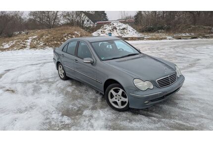 Mercedes-Benz C 180 Gebrauchtwagen