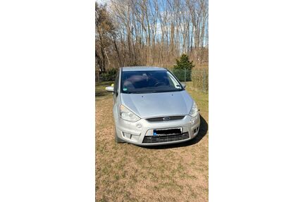 Ford S-Max Gebrauchtwagen