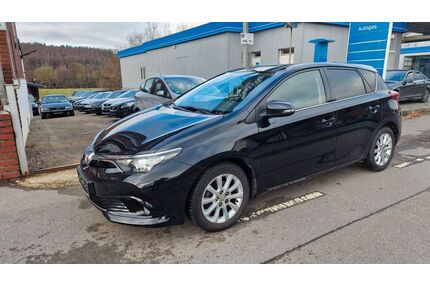 Toyota Auris Gebrauchtwagen