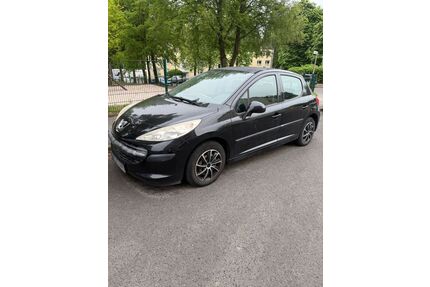 Peugeot 207 Gebrauchtwagen