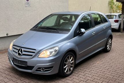 Mercedes-Benz B 180 Gebrauchtwagen