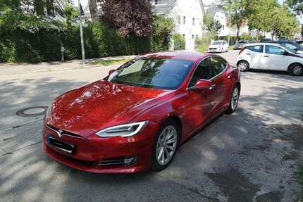 Tesla Model S Gebrauchtwagen