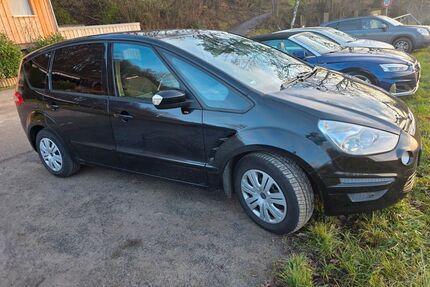Ford S-Max Gebrauchtwagen