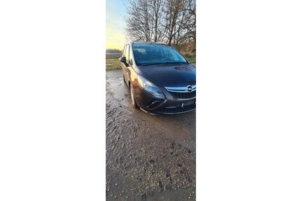 Opel Zafira Tourer Gebrauchtwagen