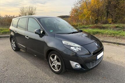 Renault Grand Scenic Gebrauchtwagen