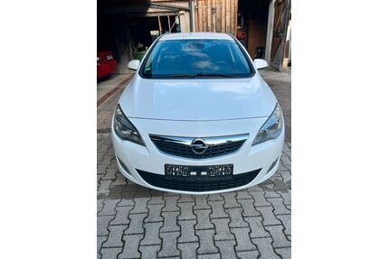 Opel Astra Gebrauchtwagen