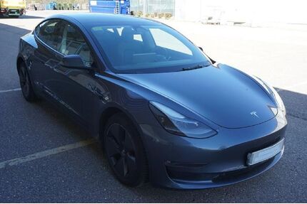 Tesla Model 3 Gebrauchtwagen
