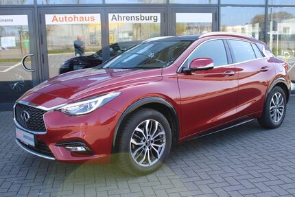 INFINITI Q30 Gebrauchtwagen