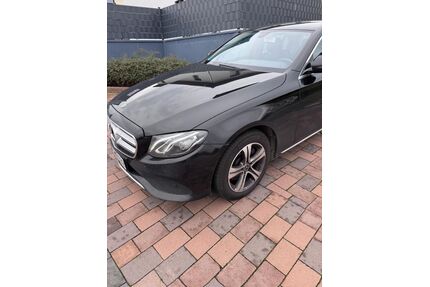 Mercedes-Benz E 220 Gebrauchtwagen