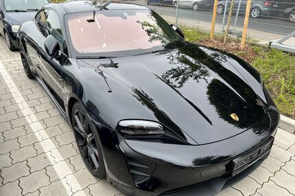 Porsche Taycan Gebrauchtwagen
